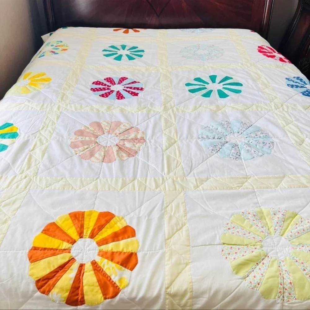 74”x92” Handmade Hand Stitched Twin Size Quilt. 74”x92”